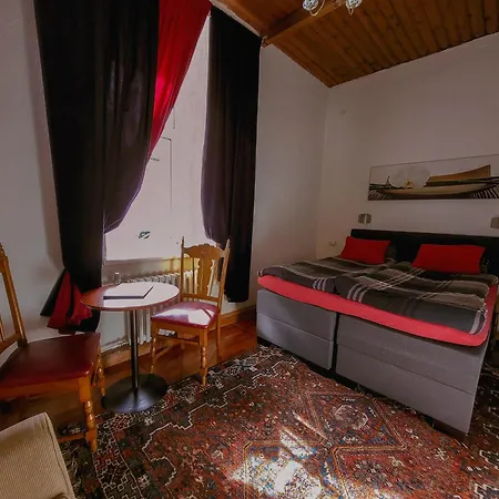 Meretare 3*